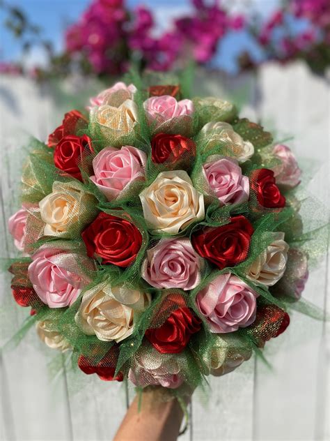 Ribbon Roses. This Bouquet
